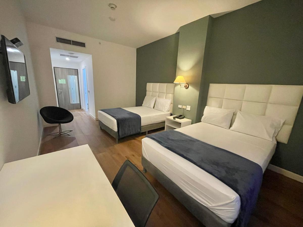 Mio Hotel 2*